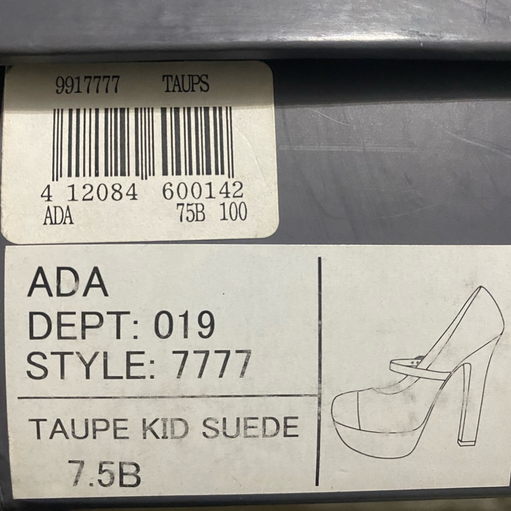 H by Halston “two-toned” Platform Heels - Picture 10 of 12